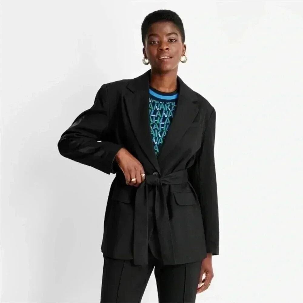 Future Collective Women's Tie-Front Blazer size‎ 4X